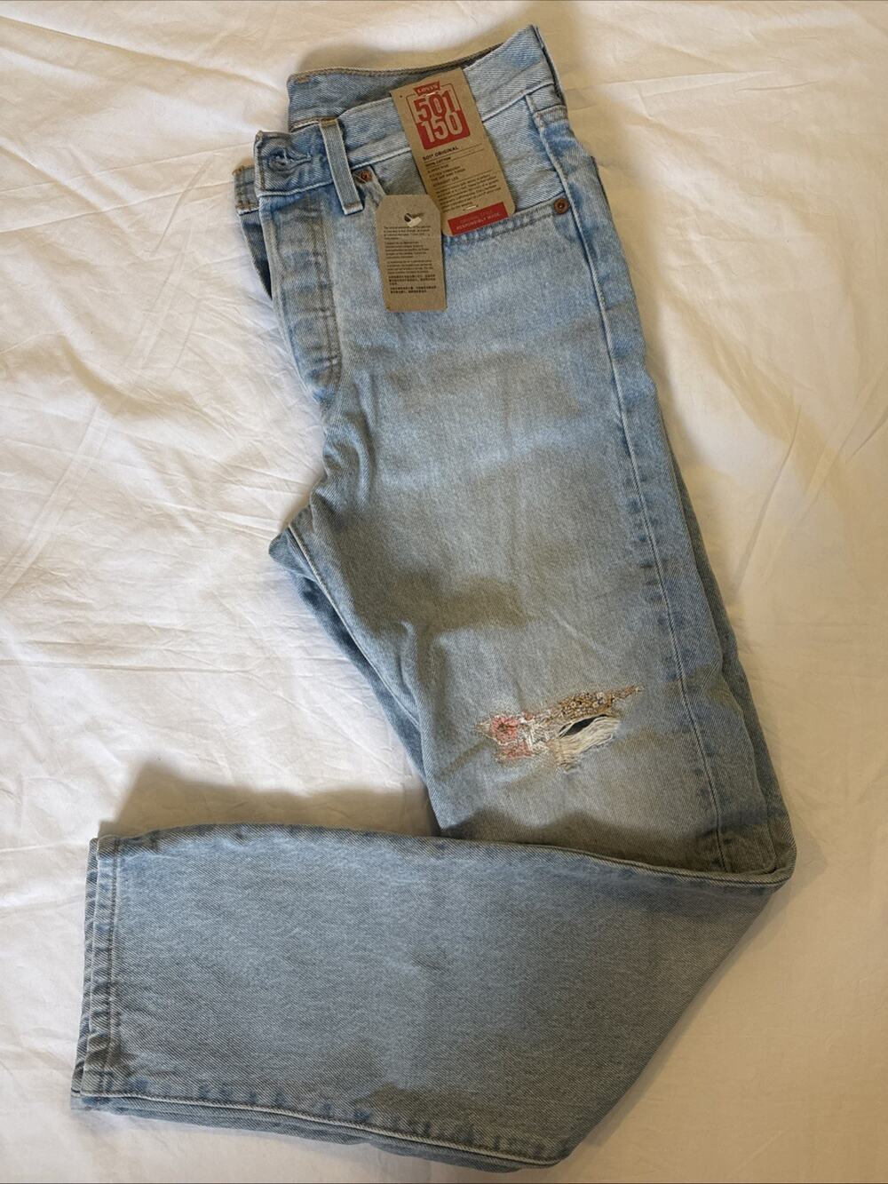 Levis Women Cotton A High Rise 26x30 FittedThrough the Hip and Tigh Straight Leg